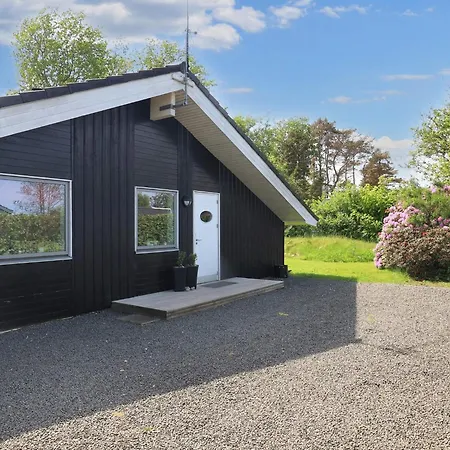 4 Star In Hadsund-by Traum *